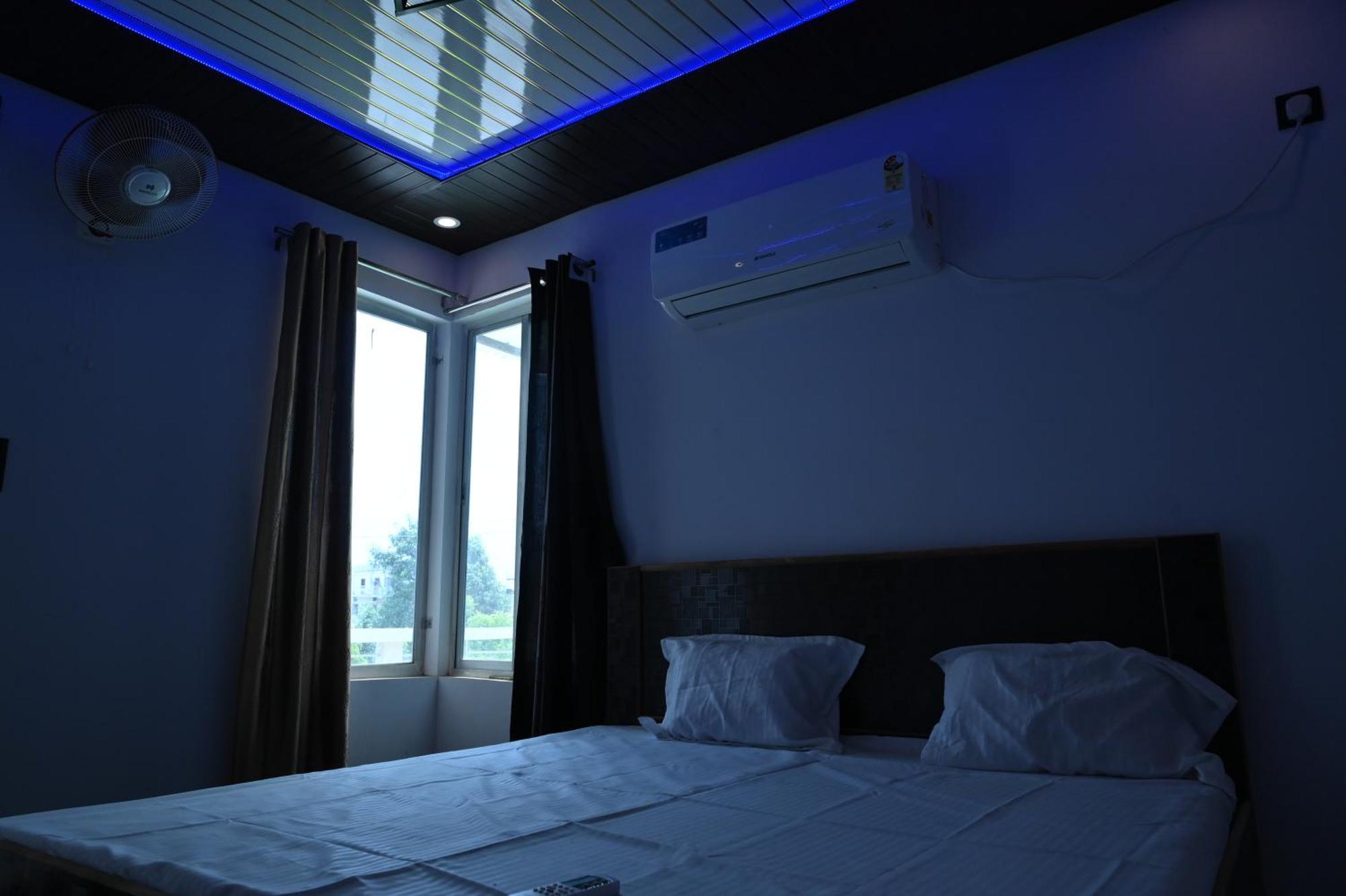 Privyrooms Gorakhpur Zewnętrze zdjęcie