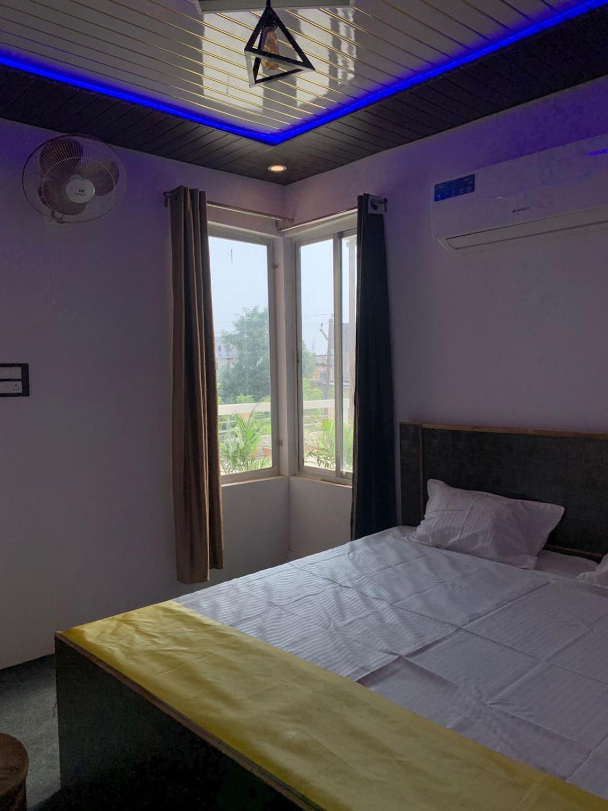 Privyrooms Gorakhpur Pokój zdjęcie